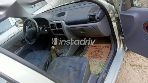 رينو كليو 2001 فضي مستعملة للبيع - 4