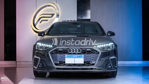 اودي A4 2025 رمادي مستعملة للبيع - 2