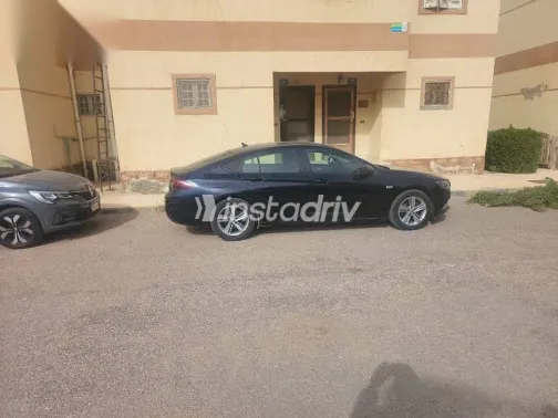 اوبل أنسيجنيا 2020 أزرق غامق مستعملة للبيع - 6