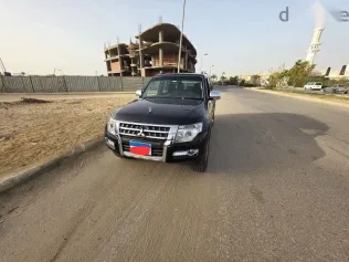 Mitsubishi Pajero 2016 Black Used for Sale