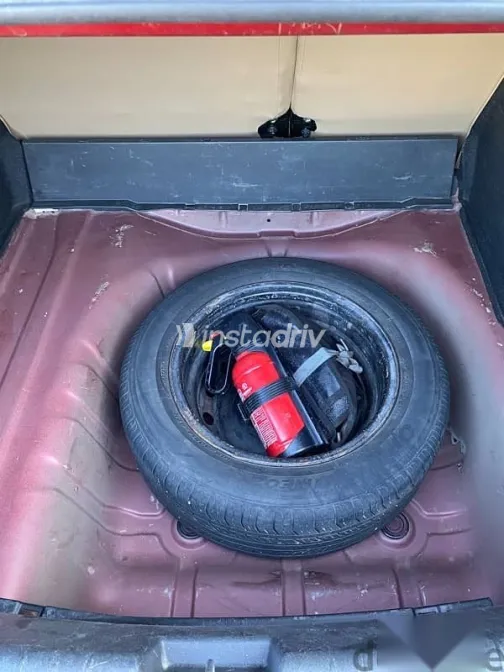 Chevrolet Aveo 2015 Red Used for Sale - 7