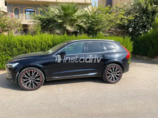 Volvo XC60 2022 White Used for Sale - 2