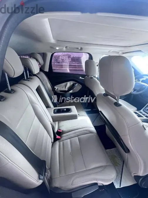 فورد كوجا 2017 أحمر مستعملة للبيع - 3