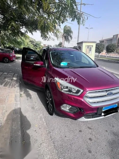 فورد كوجا 2017 أحمر مستعملة للبيع - 5