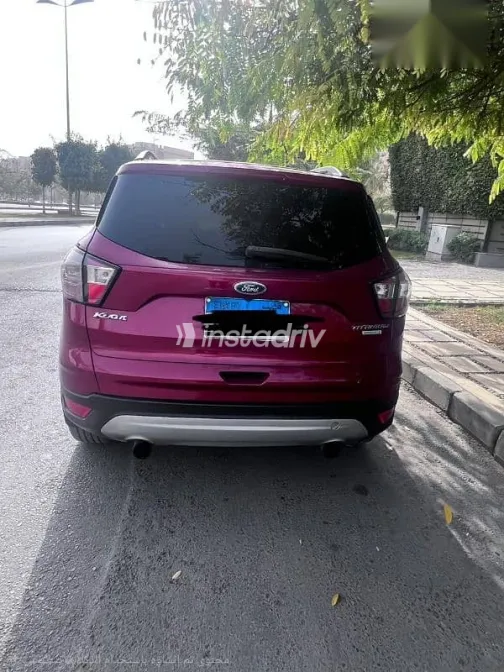 فورد كوجا 2017 أحمر مستعملة للبيع - 7