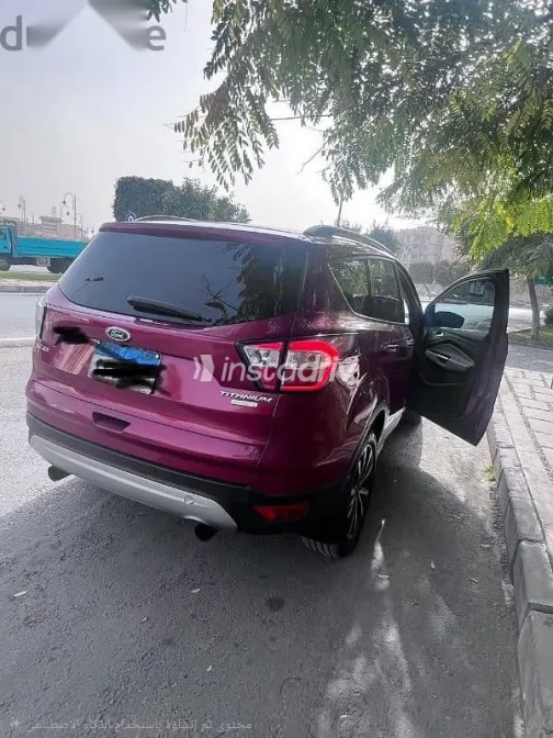 فورد كوجا 2017 أحمر مستعملة للبيع - 8