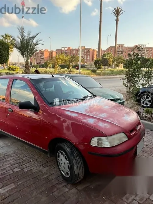 فيات باليو 2006 أحمر مستعملة للبيع - 2