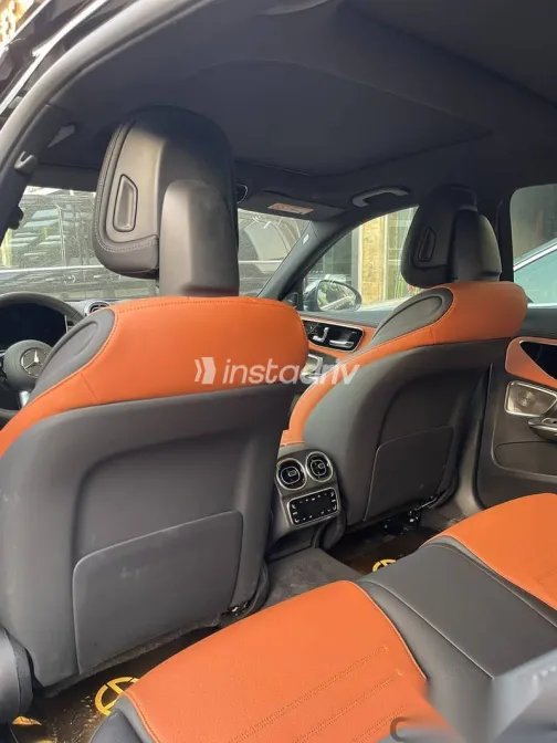 مرسيدس C 200 2025 أسود جديدة للبيع - 7