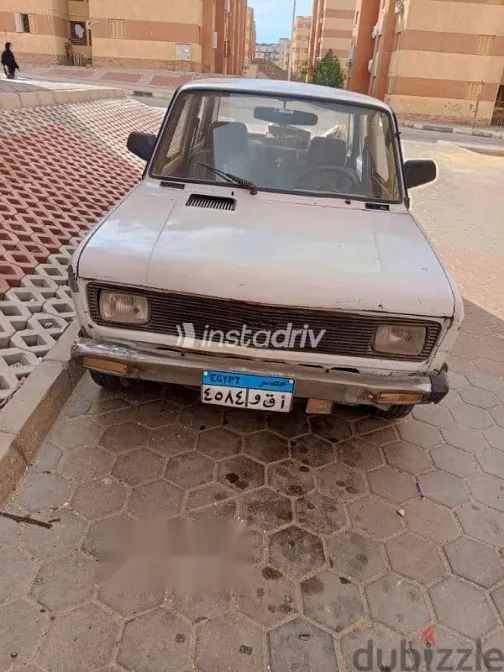 فيات 128 1991 أبيض مستعملة للبيع - 1