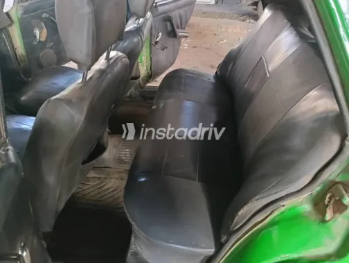 لادا 2105 1983 أخضر مستعملة للبيع - 5