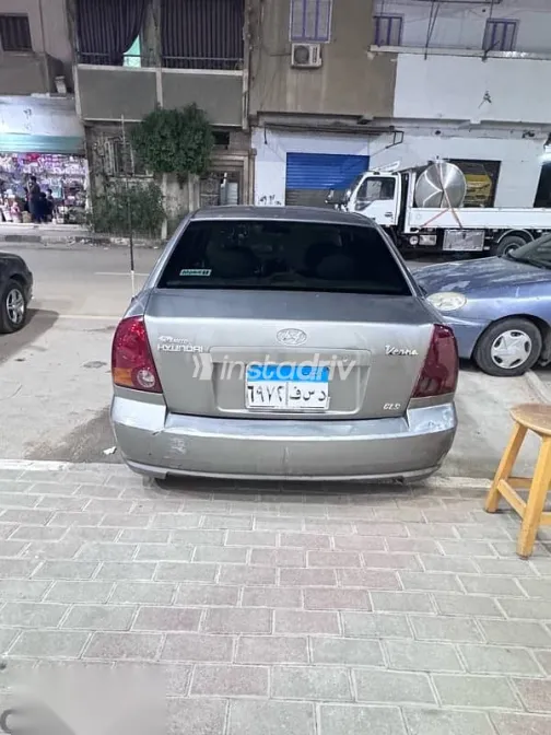 Hyundai Verna 2016 Silver Used for Sale - 5