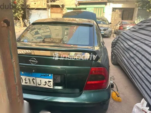 اوبل فيكترا 1999 أخضر مستعملة للبيع - 4