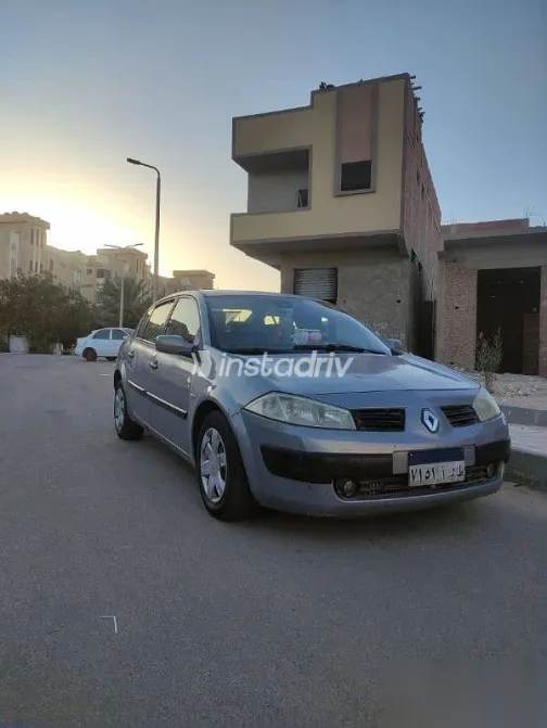 Renault Megane 2006 Silver Used for Sale - 1