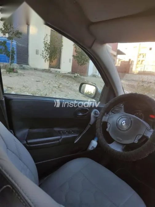 Renault Megane 2006 Silver Used for Sale - 7