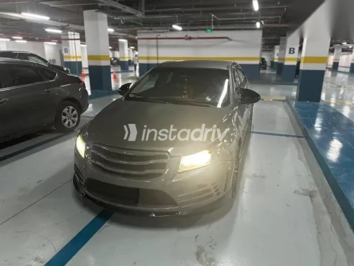 شيفروليه كروز 2010 رمادي مستعملة للبيع - 3