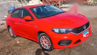 فيات تيبو 2019 أحمر مستعملة للبيع