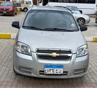 شيفروليه افيو 2012 فضي مستعملة للبيع