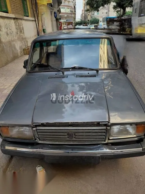 لادا 2107 2012 رمادي مستعملة للبيع - 1