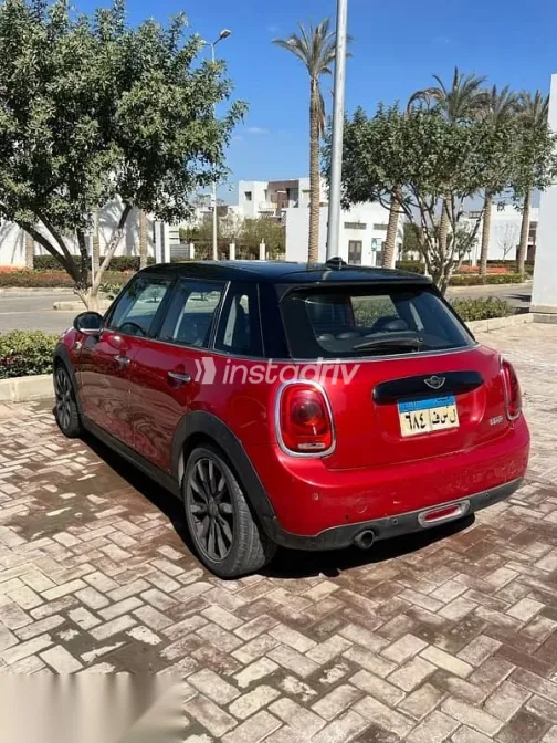 مينى كوبر 2017 أحمر مستعملة للبيع - 3