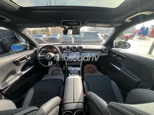 مرسيدس C 200 2024 أبيض مستعملة للبيع - 1