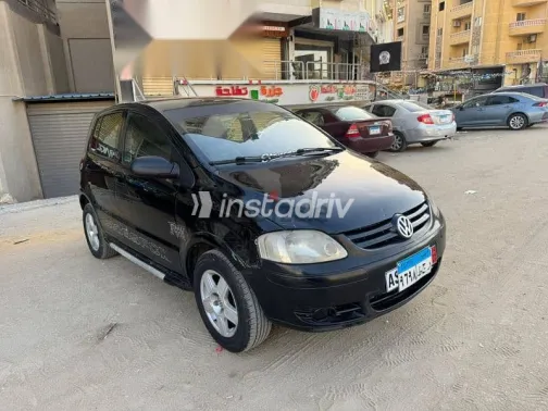 فولكس فاغن كروس 2006 أسود مستعملة للبيع - 2