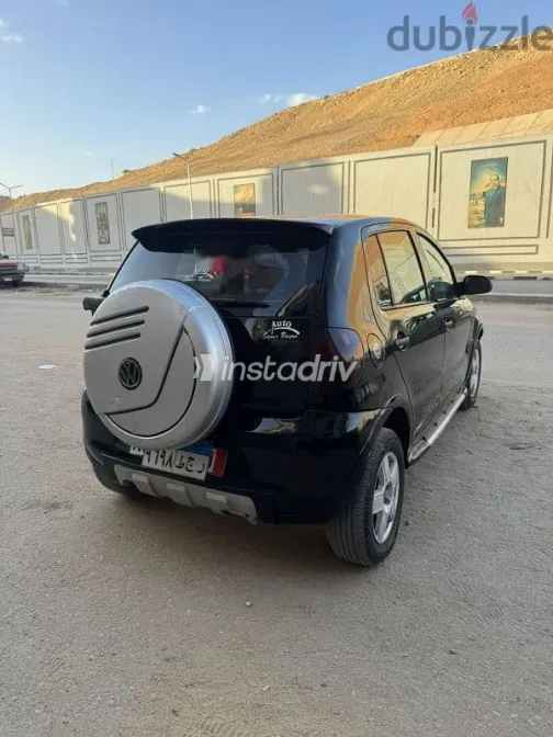 فولكس فاغن كروس 2006 أسود مستعملة للبيع - 5