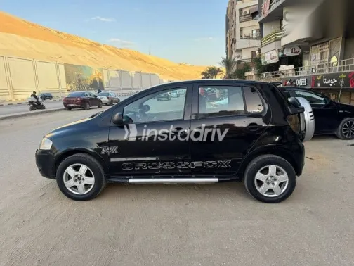 فولكس فاغن كروس 2006 أسود مستعملة للبيع - 7