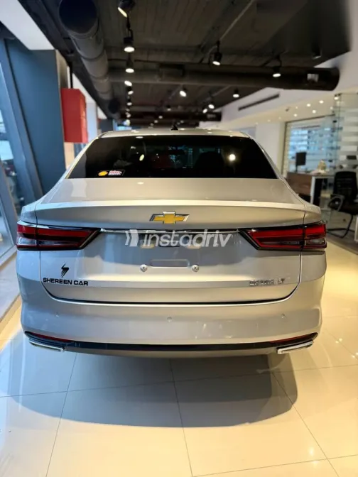 شيفروليه أوبترا 2026 فضي جديدة للبيع - 4