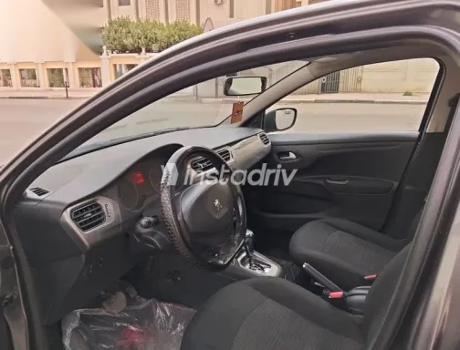 بيجو 301 2022 رمادي مستعملة للبيع - 10