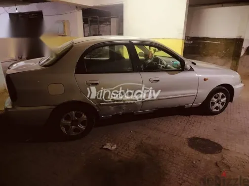 دايو لانوس 2006 فضي مستعملة للبيع - 2