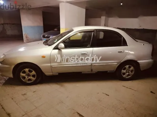 دايو لانوس 2006 فضي مستعملة للبيع - 3