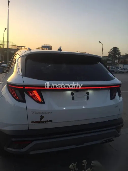 هيونداي توسان 2026 أبيض جديدة للبيع - 5