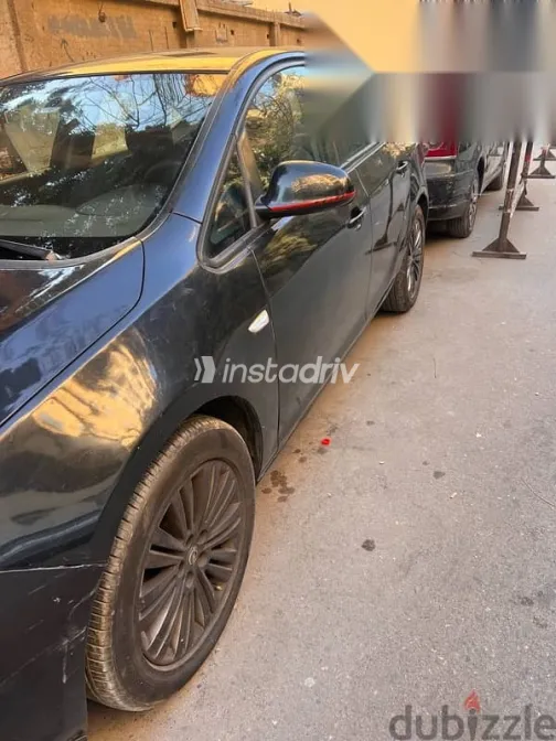 اوبل أسترا 2014 أسود مستعملة للبيع - 6