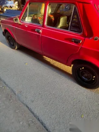 فيات 128 1980 أحمر مستعملة للبيع