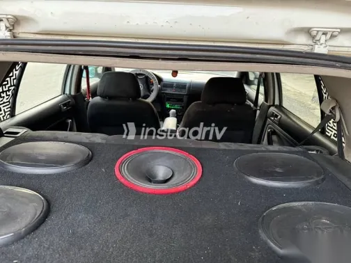 Volkswagen Golf 1999 White Used for Sale - 7