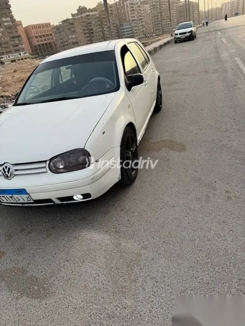 Volkswagen Golf 1999 White Used for Sale - 9
