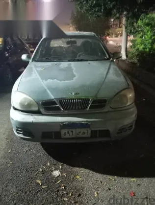 دايو لانوس 2006 أخضر مستعملة للبيع