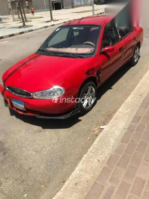 فورد مونديو 1998 أحمر مستعملة للبيع - 4