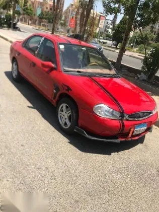 فورد مونديو 1998 أحمر مستعملة للبيع