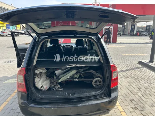 Kia Carens 2010 White Used for Sale - 5