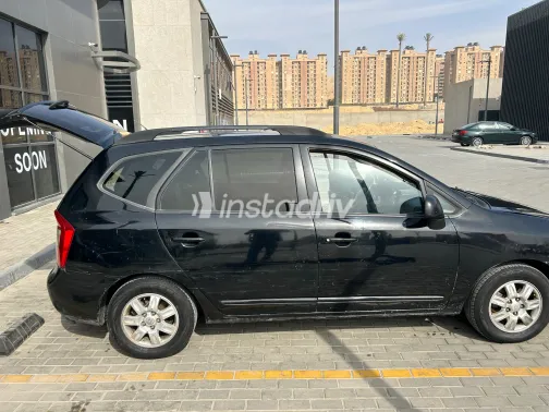 Kia Carens 2010 White Used for Sale - 6