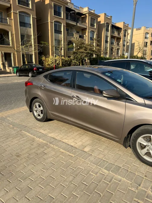 Hyundai Elantra HD 2012 White Used for Sale - 7