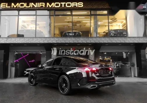 مرسيدس E 200 2025 أسود جديدة للبيع - 2