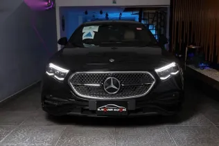 مرسيدس E 200 2025 أسود جديدة للبيع