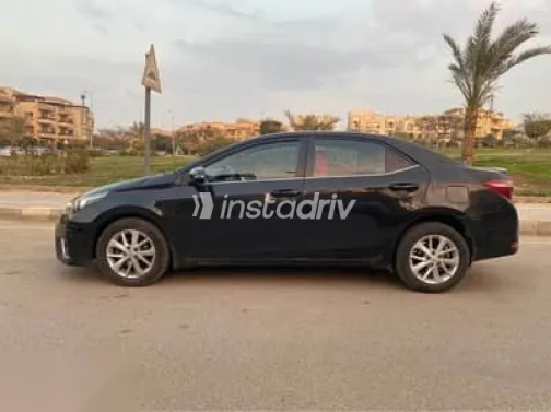 Toyota Corolla 2015 Black Used for Sale - 1