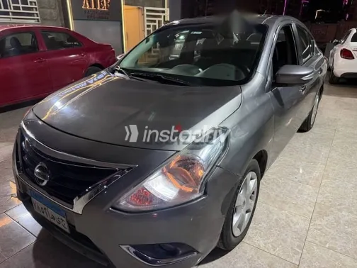 نيسان صنى 2023 رمادي مستعملة للبيع - 4