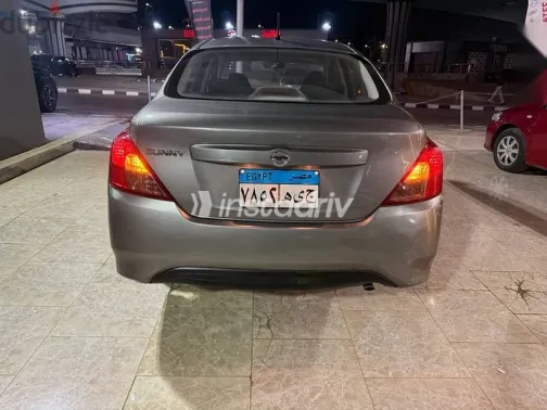 نيسان صنى 2023 رمادي مستعملة للبيع - 6