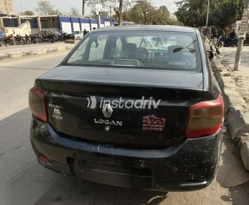 رينو لوجان 2015 أسود مستعملة للبيع - 2