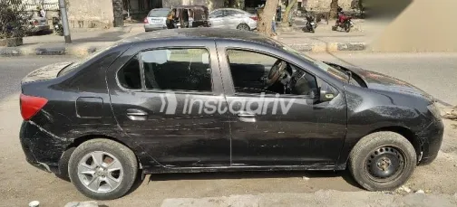 رينو لوجان 2015 أسود مستعملة للبيع - 3