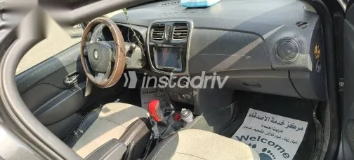 رينو لوجان 2015 أسود مستعملة للبيع - 5